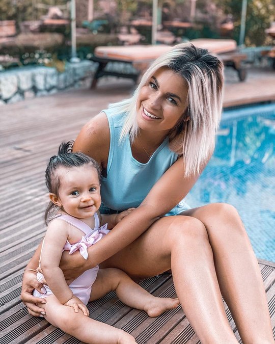 carla moreau kevin guedj mariage - carla moreau 15